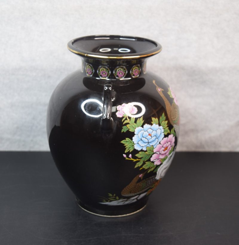 Porcelain Mini Vase - Image 2