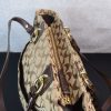 Coach Zip - Image 4