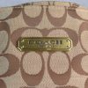 Coach Zip - Image 6