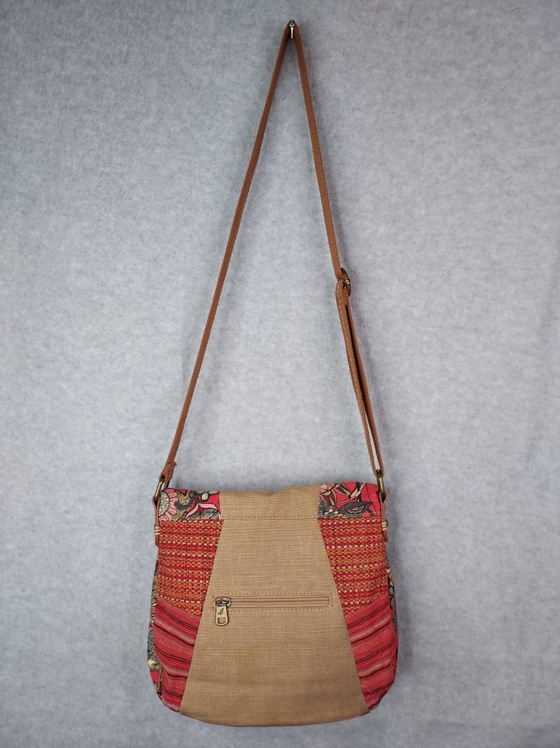SakRoots Fold-Over Bag - Image 3