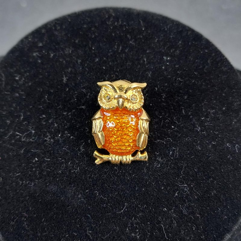 AVON Owl Pin
