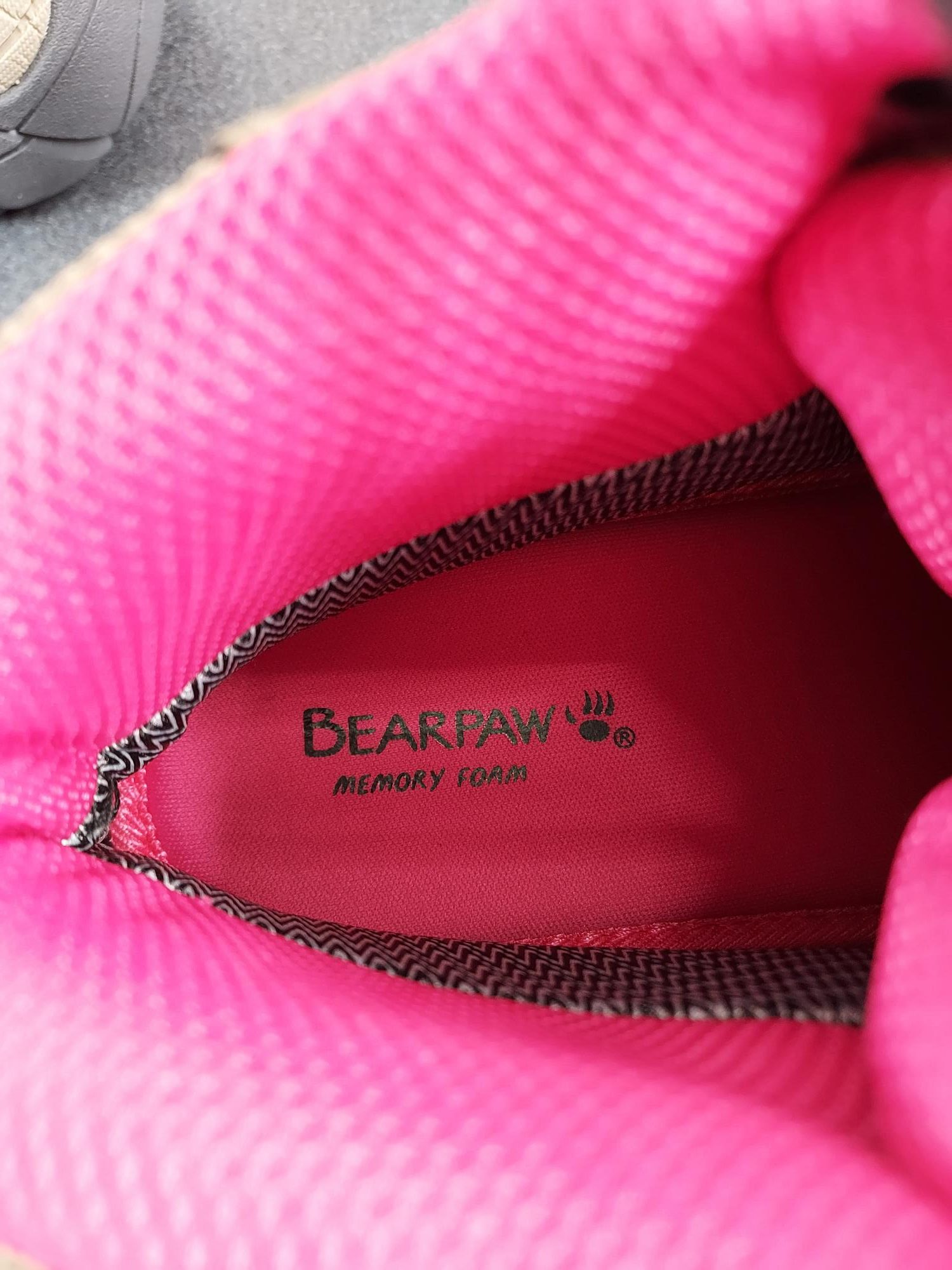 Bearpaw "Corsica" Hiking Boots - Image 7