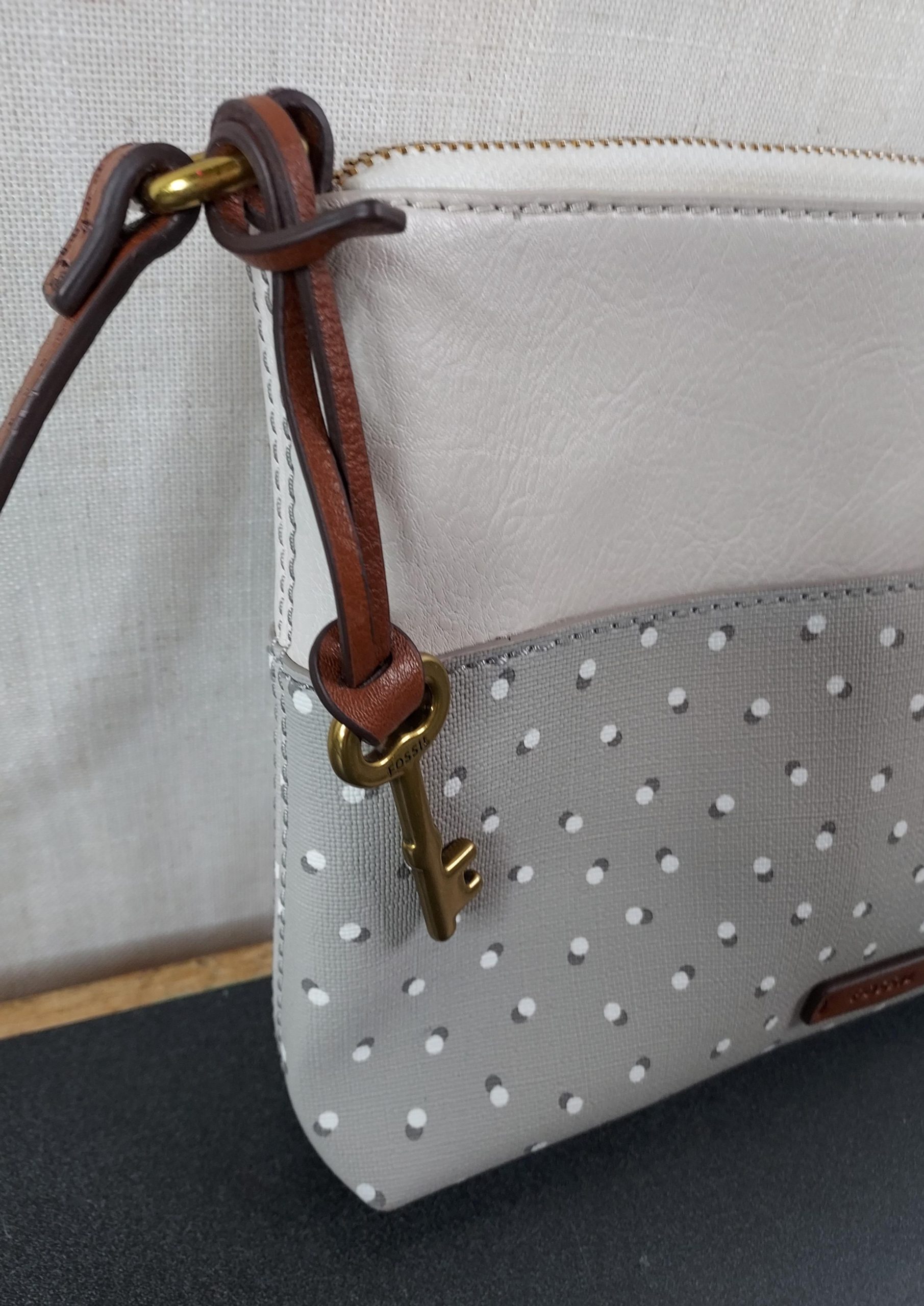 Fossil "Fiona" Crossbody - Image 3