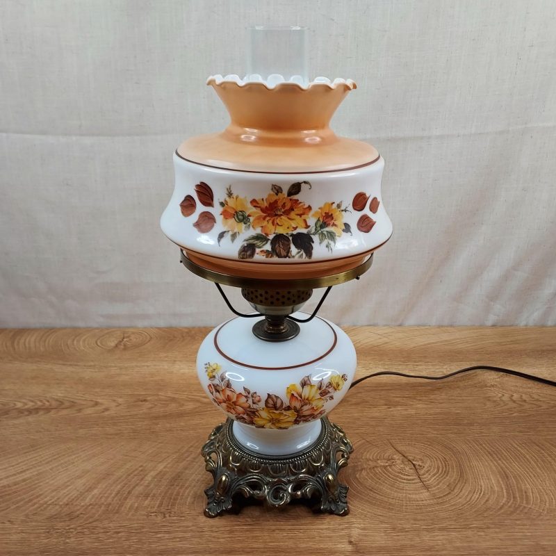 Milk Glass "Gone With the Wind" Hurricane Parlor Lamp