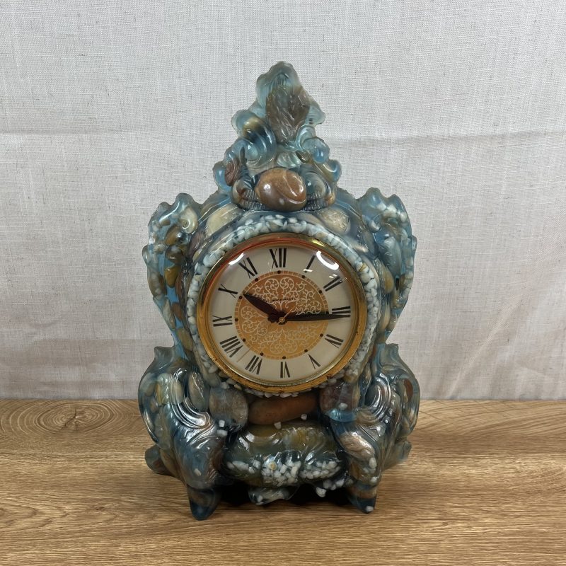 Resin & Pebble Vomit Clock