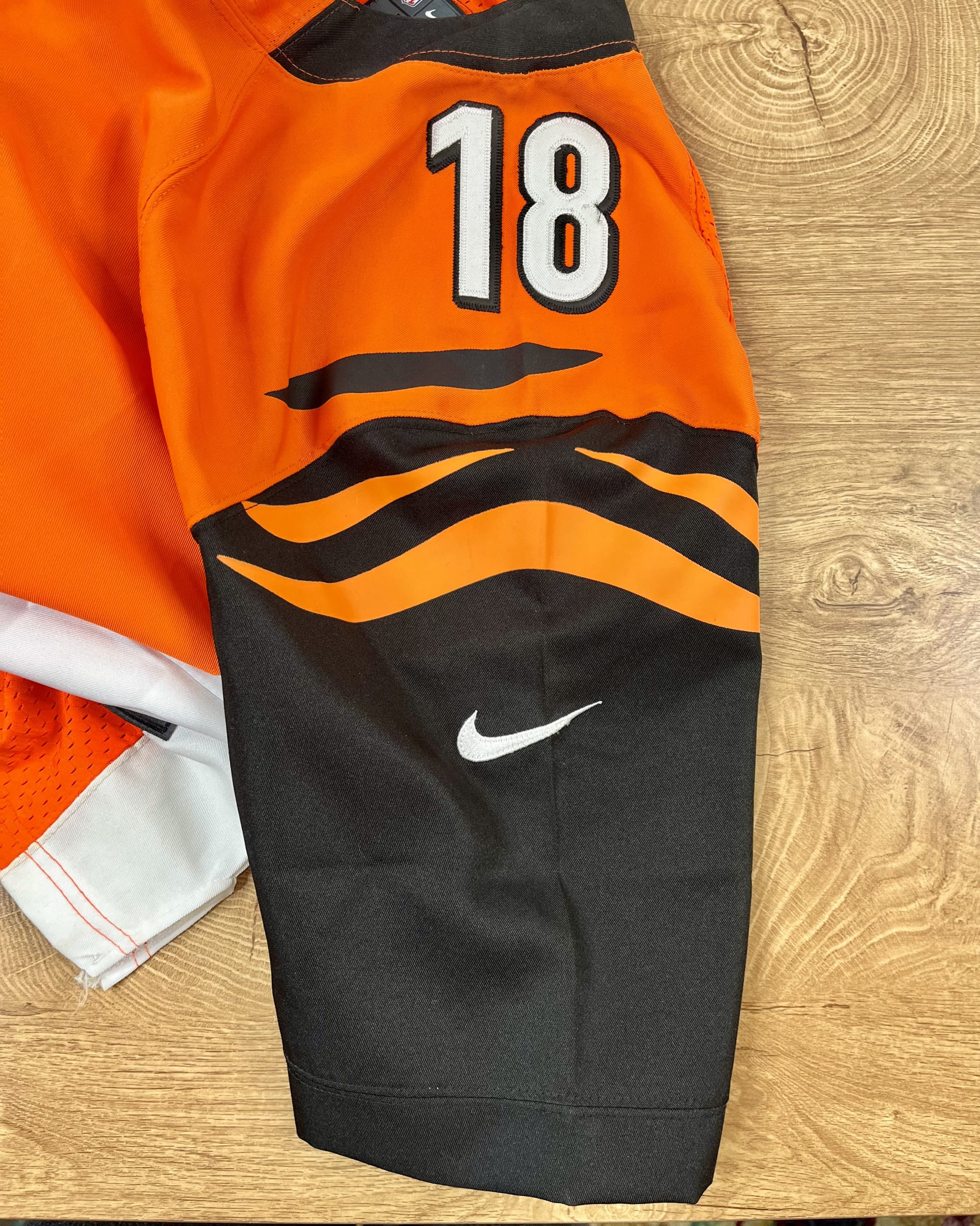 Nike Cincinnati Bengals #18 Jersey (Men's XXL) - Image 3