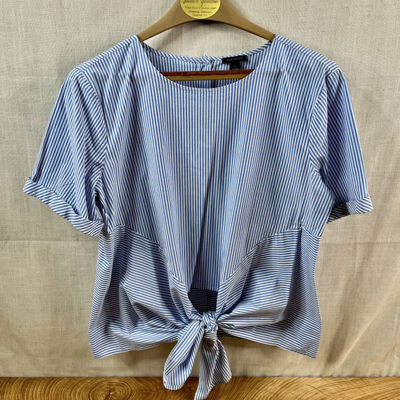 Ann Taylor Tie-Front Top (Women's M)